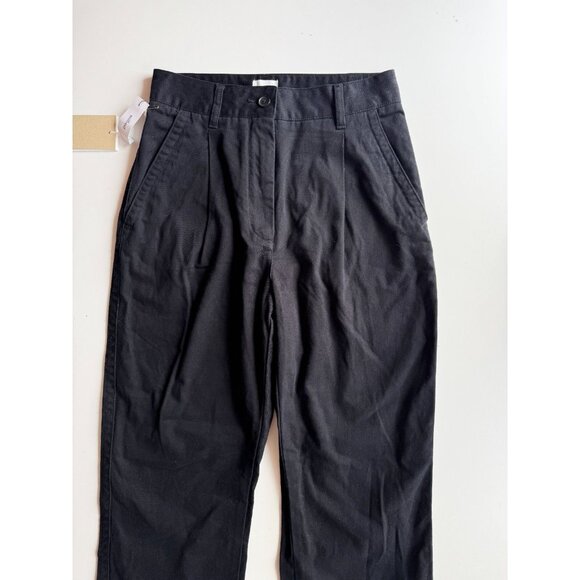 NWT Aritzia WILFRED FREE Latitude GD Black Cotton Twill Pleated Pants, Size 4 - Picture 2 of 11